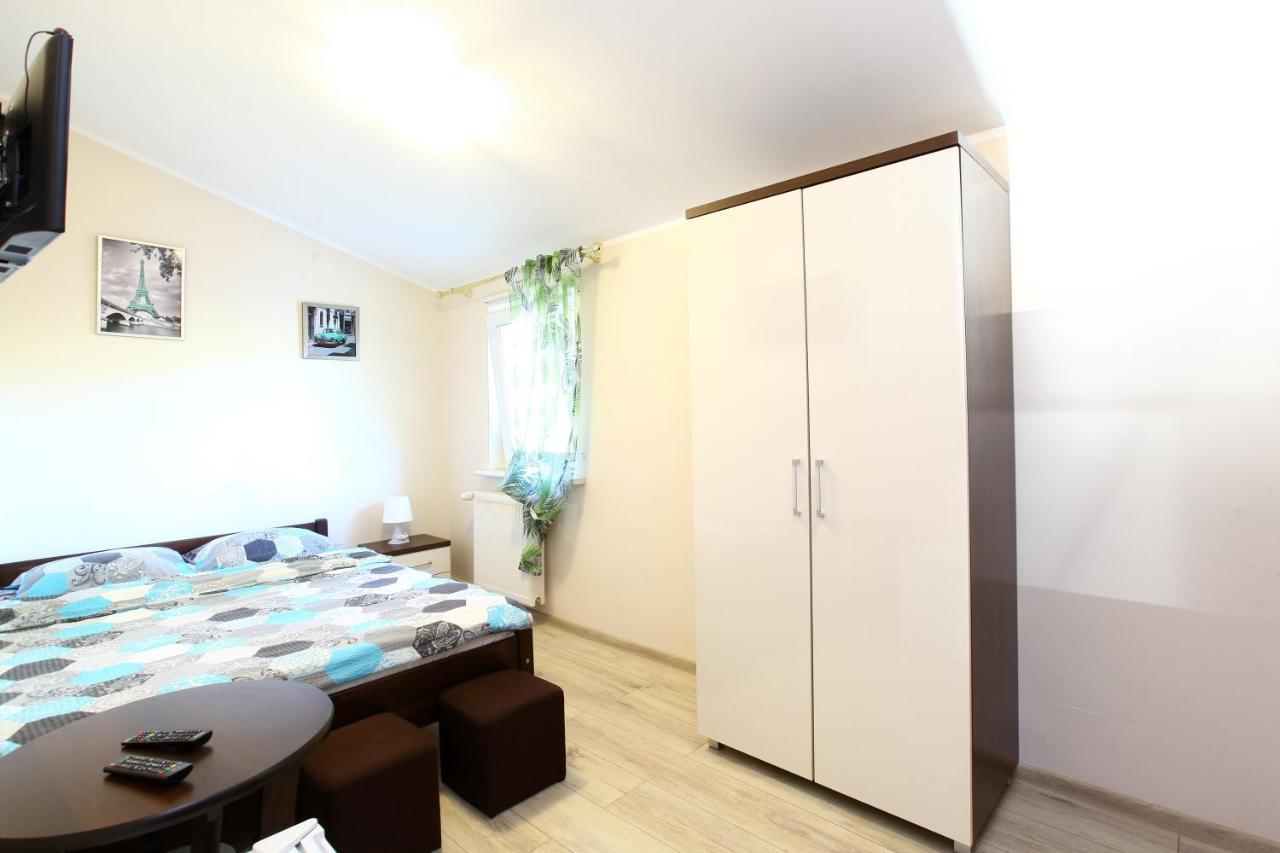 Pod Kasztanem Apartment Lubin  Exterior photo