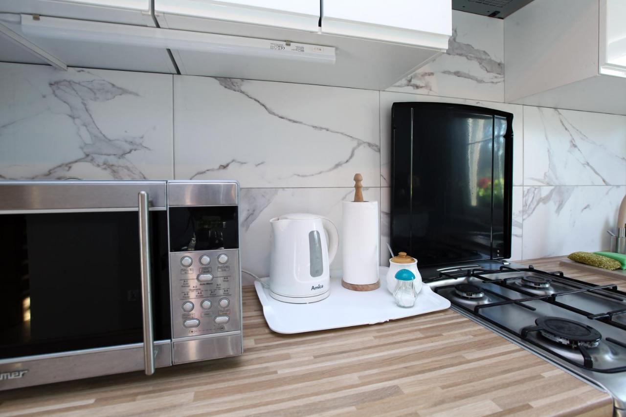 Pod Kasztanem Apartment Lubin  Exterior photo