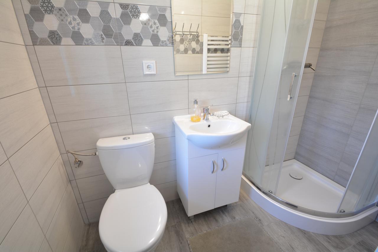 Pod Kasztanem Apartment Lubin  Exterior photo
